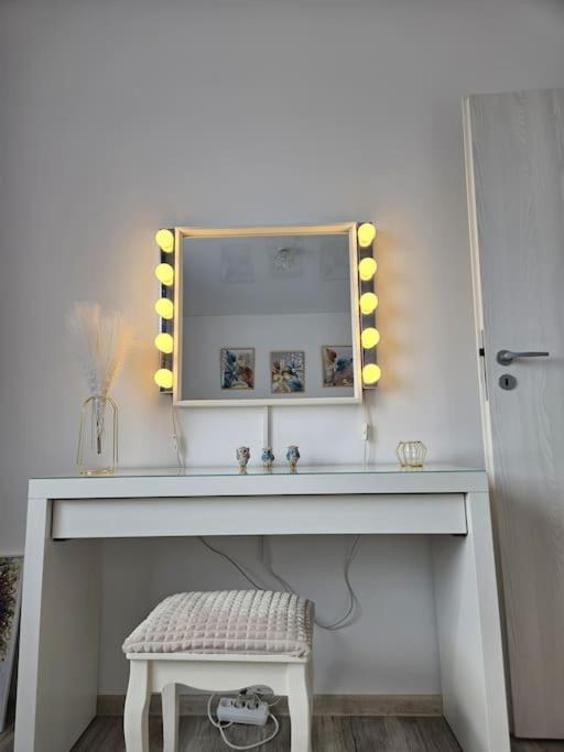 Cozy Sorada 1 Apartment Bragadiru 外观 照片