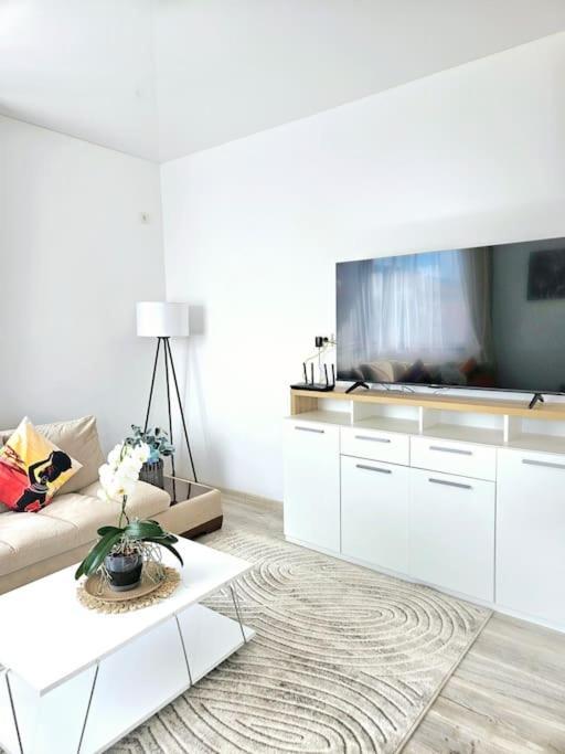 Cozy Sorada 1 Apartment Bragadiru 外观 照片